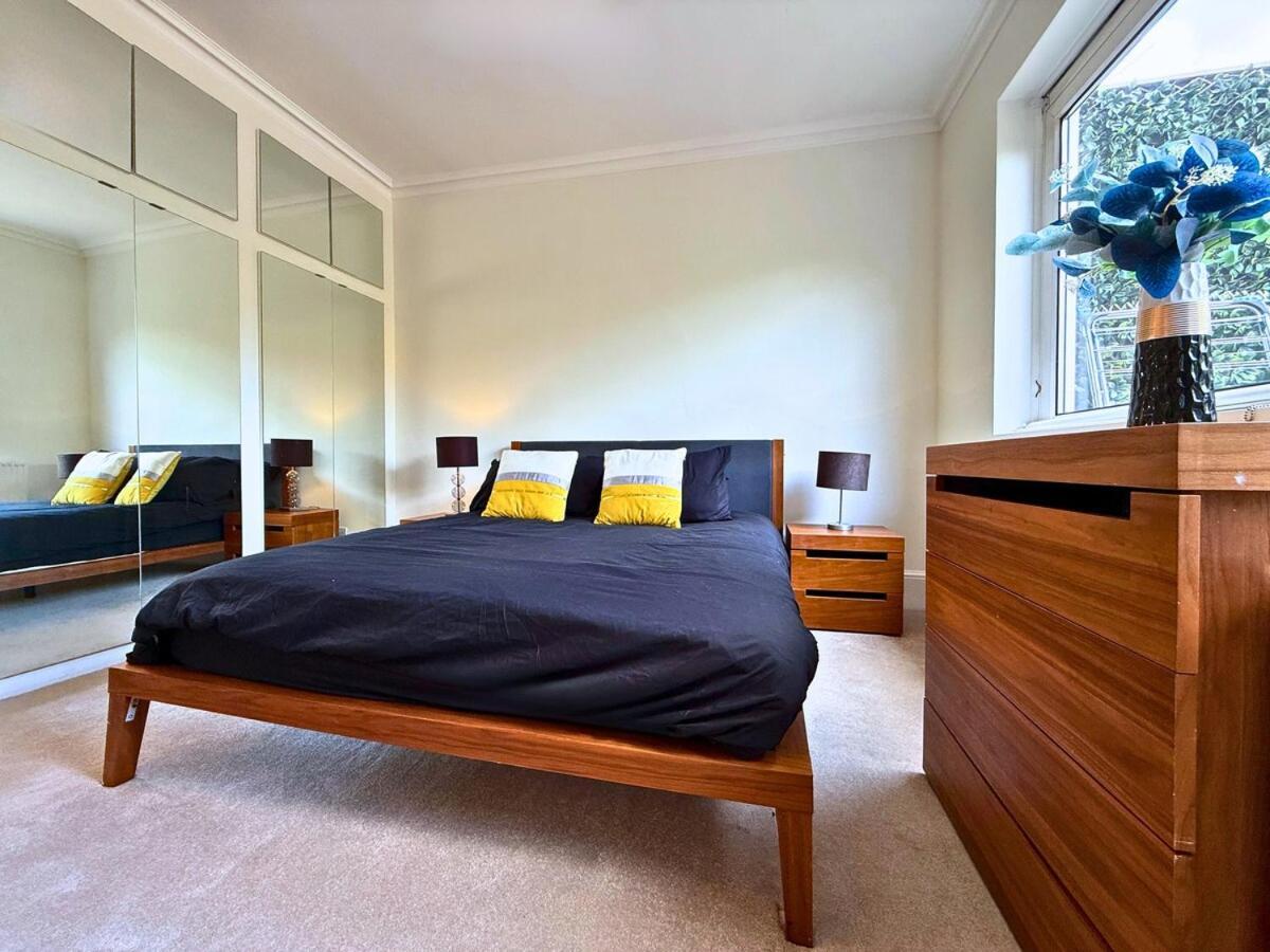 Apartamento Knightbridge Hydepark 2b2b & Garden Near Harrods, Royal Hall & V&a Museum