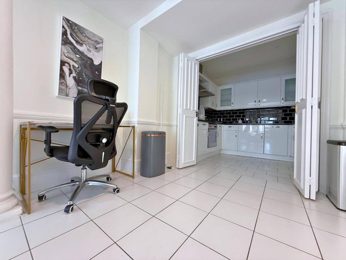 Knightbridge Hydepark 2b2b & Garden Near Harrods, Royal Hall & V&a Museum Apartamento *